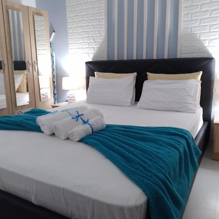 Niko'S Apartment - Beautiful Sea View Apartment ! Peraia  Bagian luar foto
