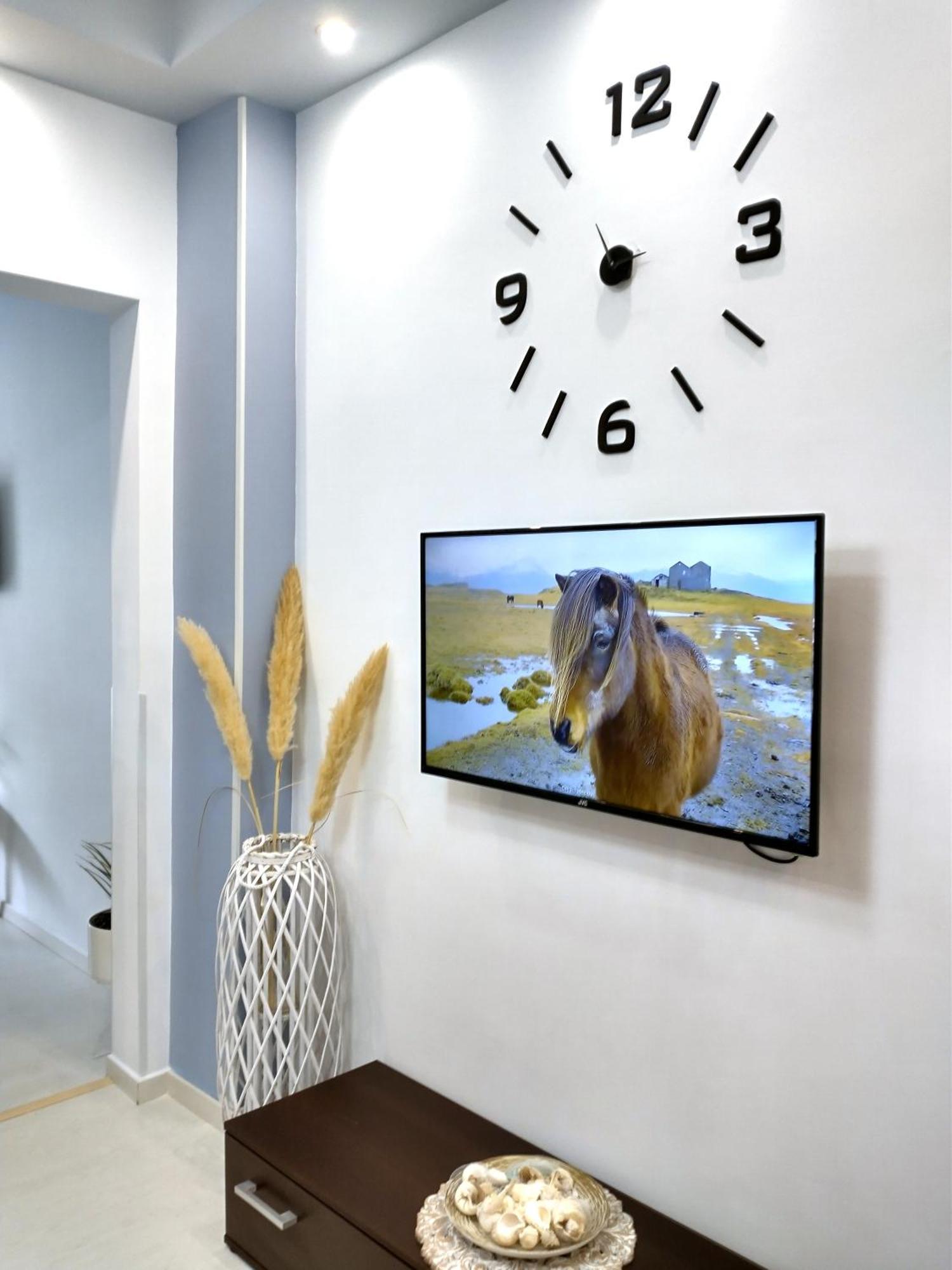 Niko'S Apartment - Beautiful Sea View Apartment ! Peraia  Bagian luar foto