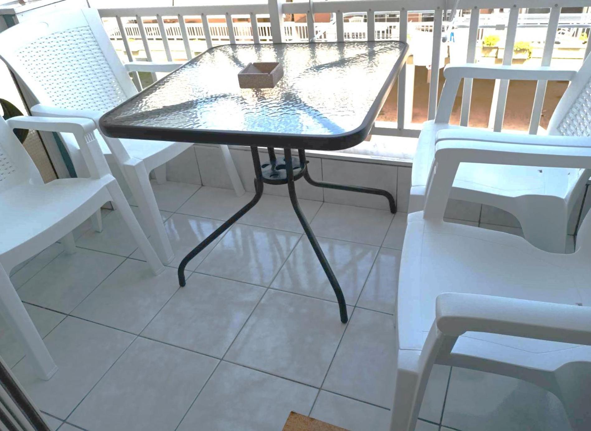Niko'S Apartment - Beautiful Sea View Apartment ! Peraia  Bagian luar foto